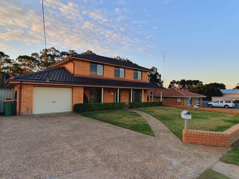 77 Maitland Street, Stanford Merthyr, NSW 2327