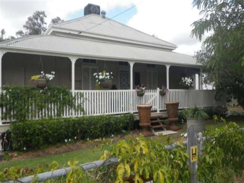 44 Arthur Street, Roma, Qld 4455 Property Details