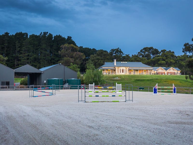 395 Carey Gully Road, Mount SA 5155