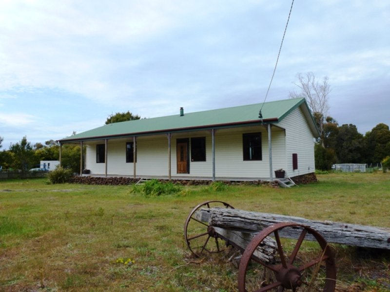 112 Charles Street, Squeaking Point, TAS 7307 - realestate.com.au