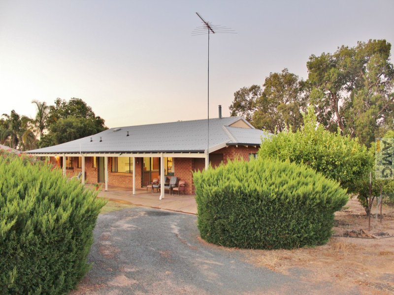 53 Lefroy Street, Gingin, WA 6503