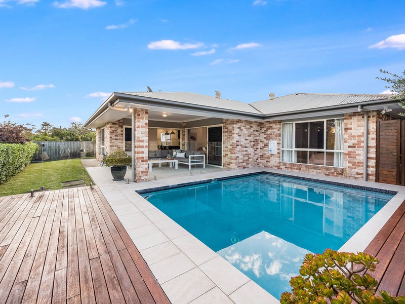 Real Estate & Property for Sale in Buderim, QLD 4556 (+1 location) Pg