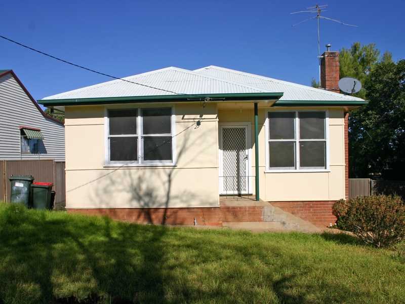 7 Lillian Street, Junee, NSW 2663 Property Details