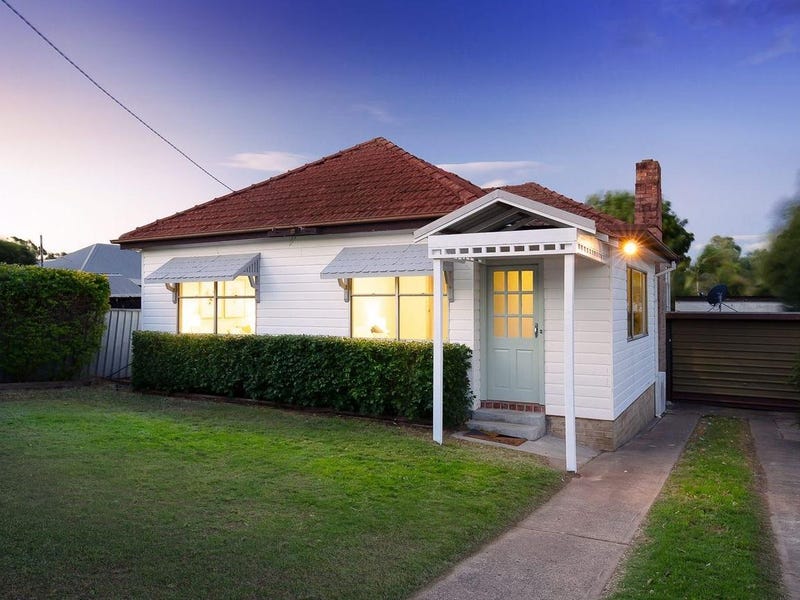 44 Brisbane Street East Maitland Nsw 2323