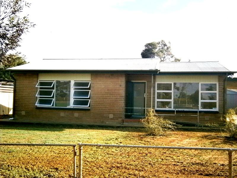 21 Jacob Street, Waikerie, SA 5330 Property Details