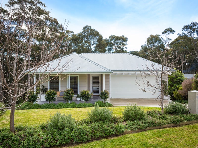 43 Dawn Parade, Kianga, NSW 2546