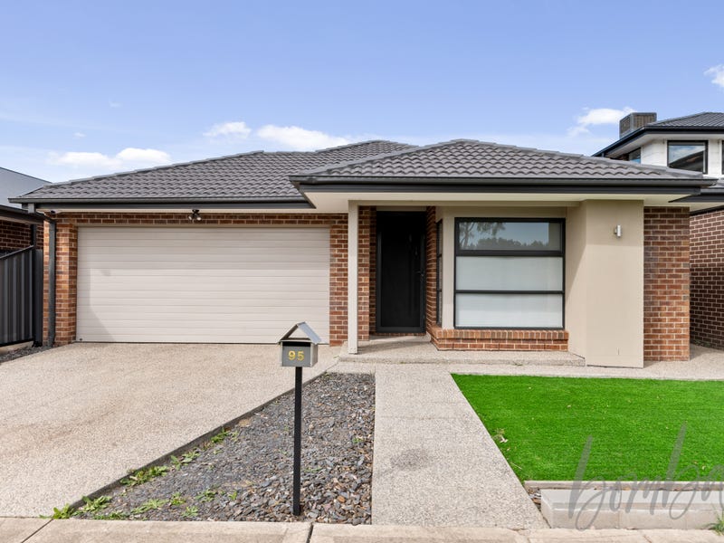 95 Moxham Drive, Kalkallo, Vic 3064 Property Details