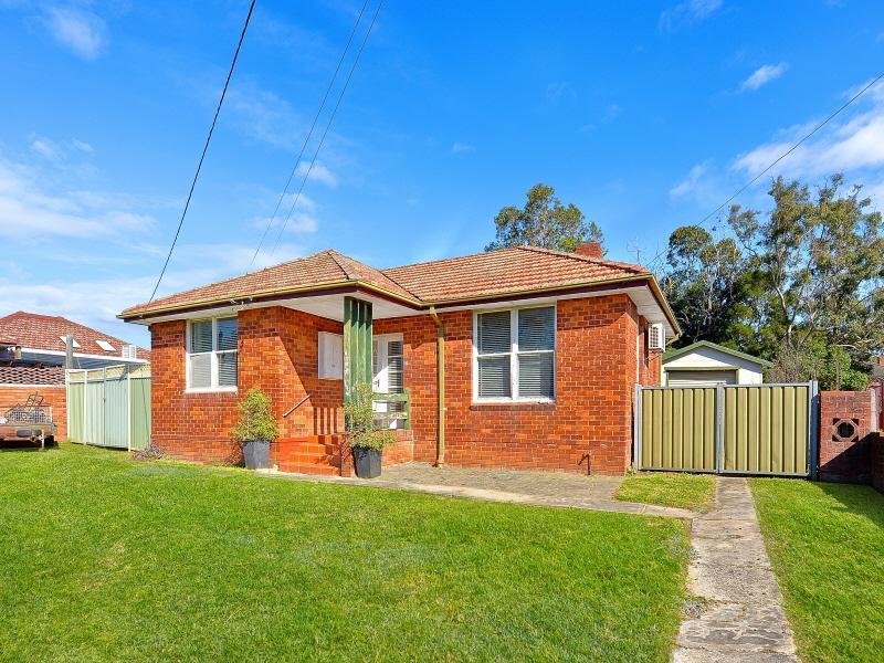 32 Goonaroi Street, Villawood, NSW 2163 - realestate.com.au