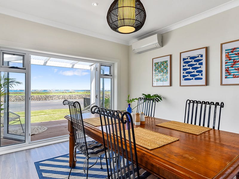 44 Sea Parade, Port Macdonnell, SA 5291