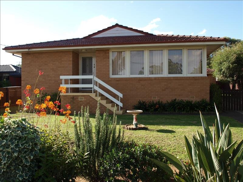 3 Crest Avenue, North Nowra, NSW 2541