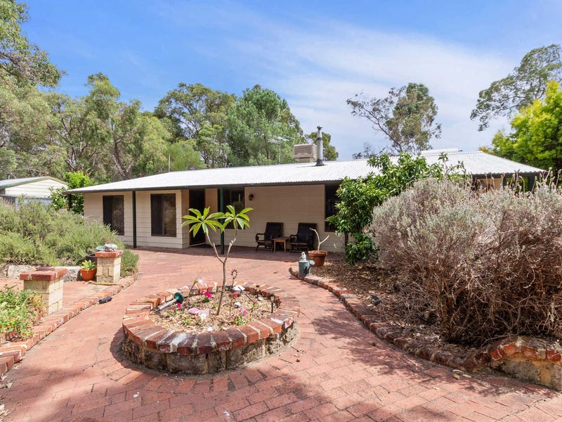 5 Darrowby Place, Sawyers Valley, WA 6074