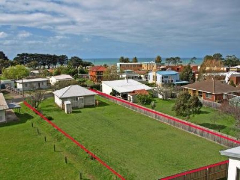 9 Blanche Street, St Leonards, VIC 3223