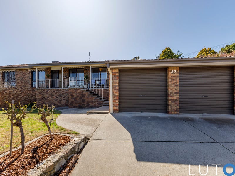 39 Willoughby Crescent, Gilmore, ACT 2905 - Property Details