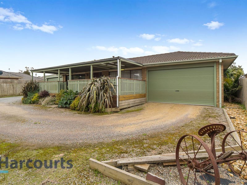 46 Bushlark Drive, Carrum Downs, VIC 3201
