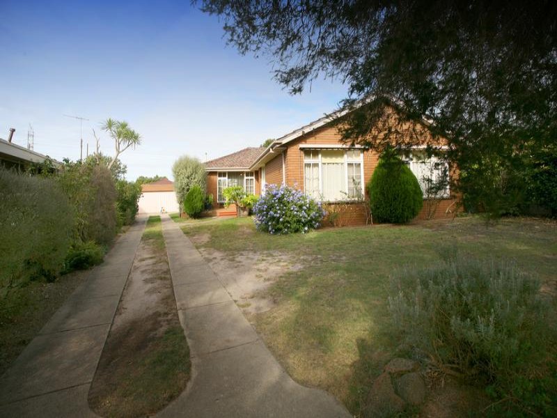 48 Cambridge Drive, Glen Waverley, VIC 3150