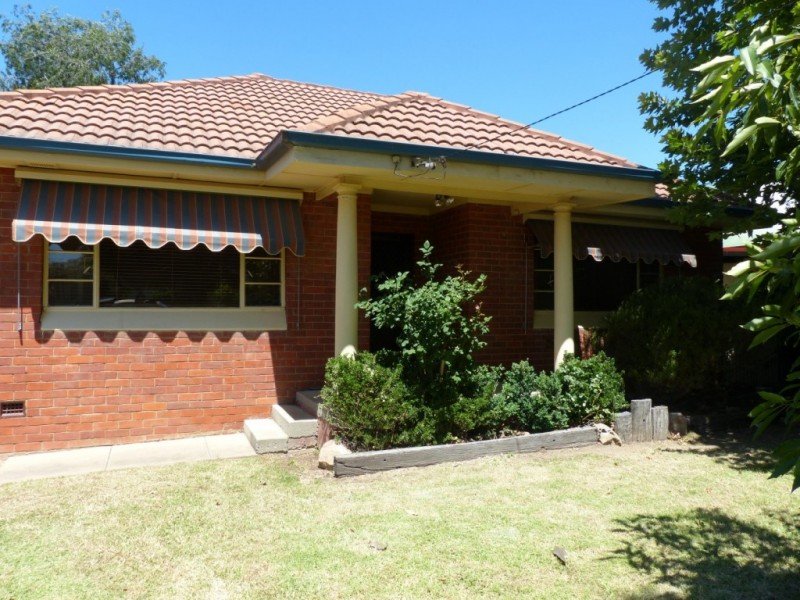 196 Olive Street, South Albury, NSW 2640