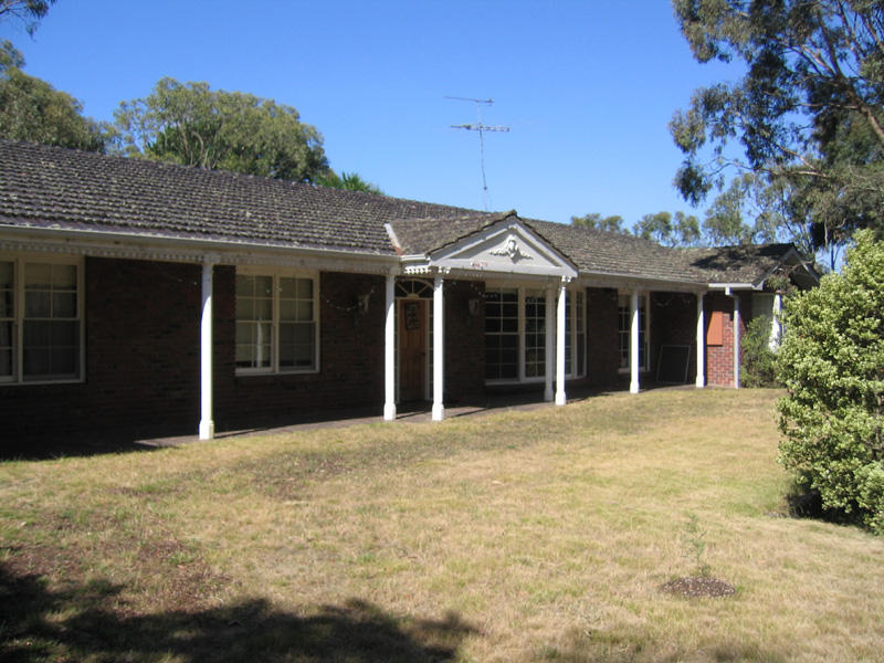 8 Craig Road, Donvale, VIC 3111