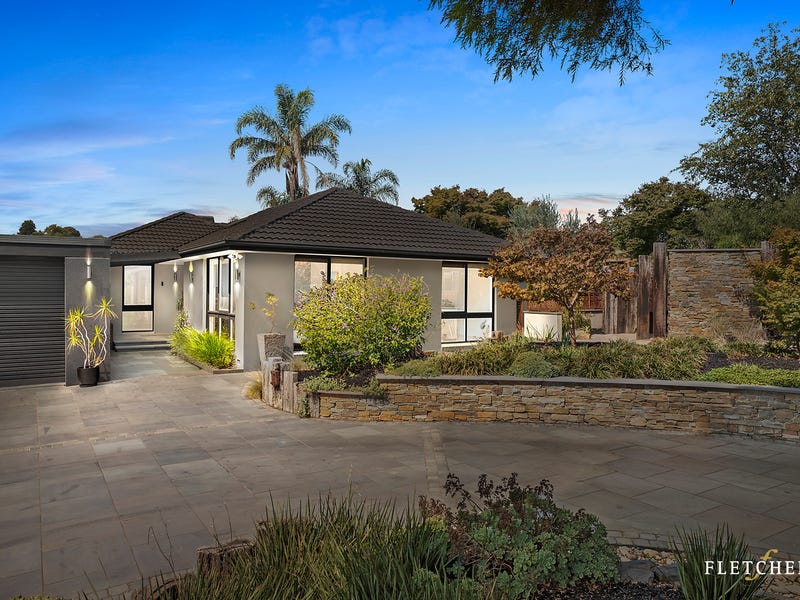 7 Grange Terrace, Croydon Hills, VIC 3136