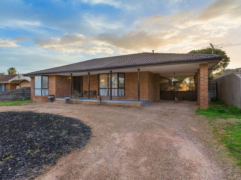 247 GisborneMelton Road, Kurunjang, Vic 3337 Property Details