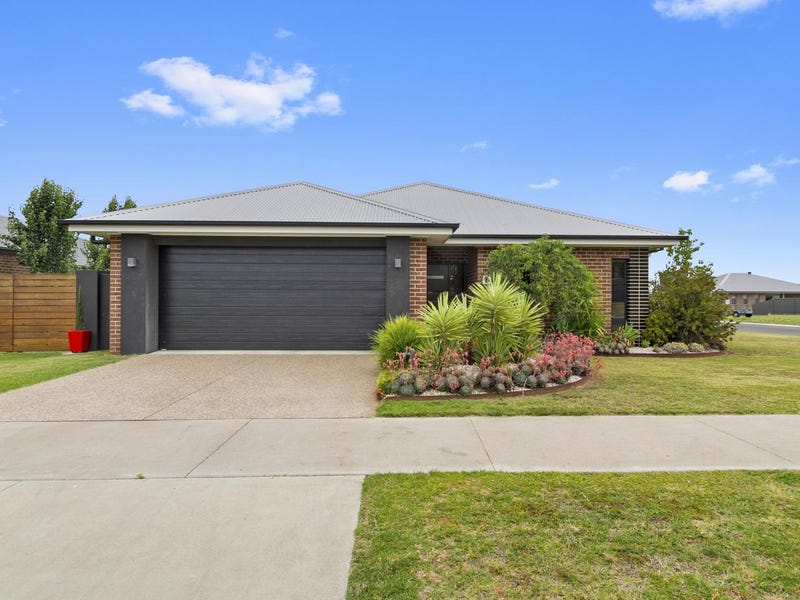 8 Jacobs Drive, Maffra, Vic 3860 Property Details