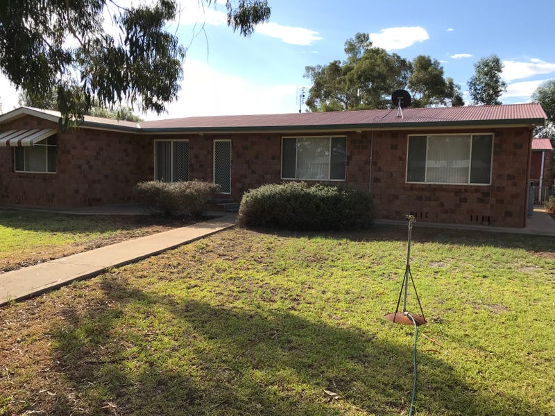 7 North Street, Trundle, NSW 2875