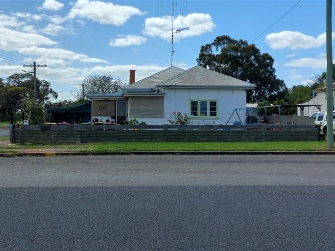 16 Mingelo Street, Peak Hill, NSW 2869