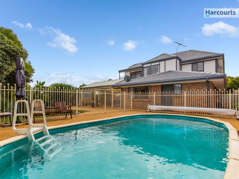 3 Coringle Crescent, Hallett Cove, SA 5158 House for Sale