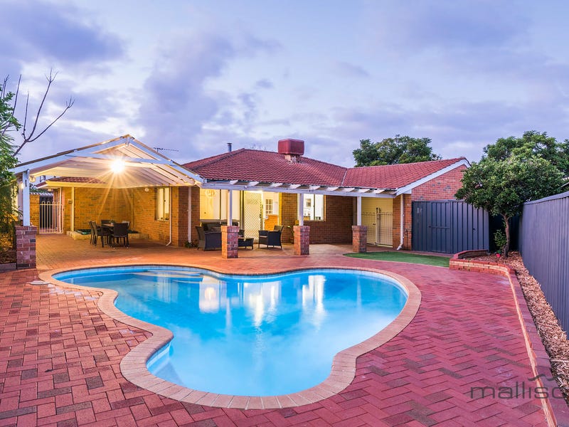 Houses for Sale in Canning Vale, WA 6155