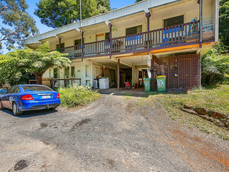 43 Woods Point Road, Warburton, Vic 3799