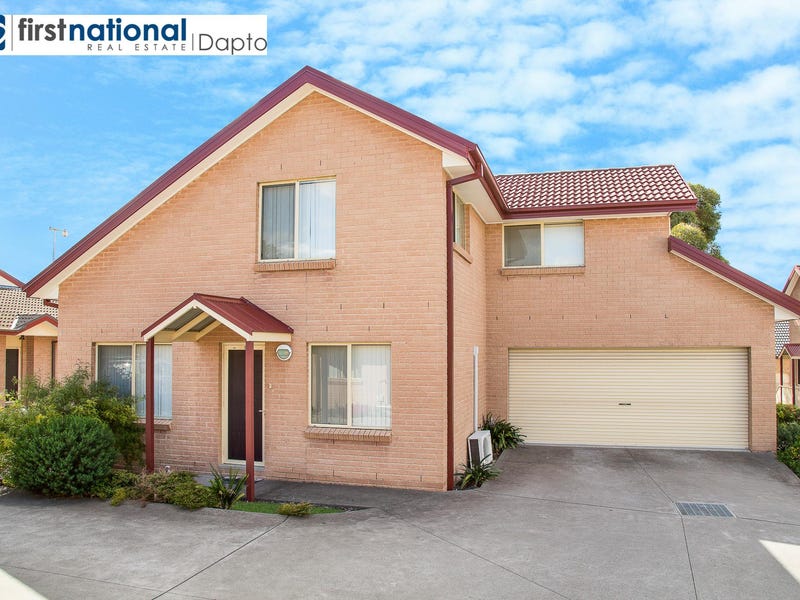 9/4 Forest Grove Drive, Kanahooka, NSW 2530