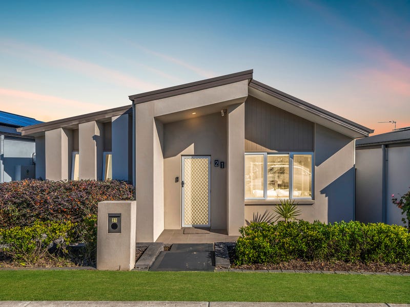 21 Romney Street, Elderslie, NSW 2570 House for Sale