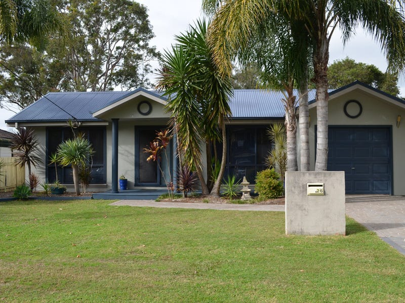 26 Blenheim Avenue, Berkeley Vale, NSW 2261