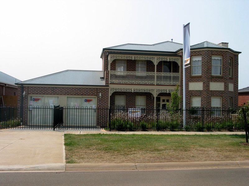 14 Thomas Carr Drive, Tarneit, VIC 3029