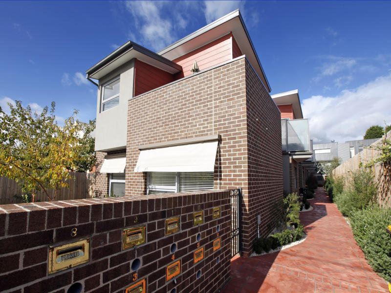 2/4 Mitchell St, Brunswick, Vic 3056 Property Details
