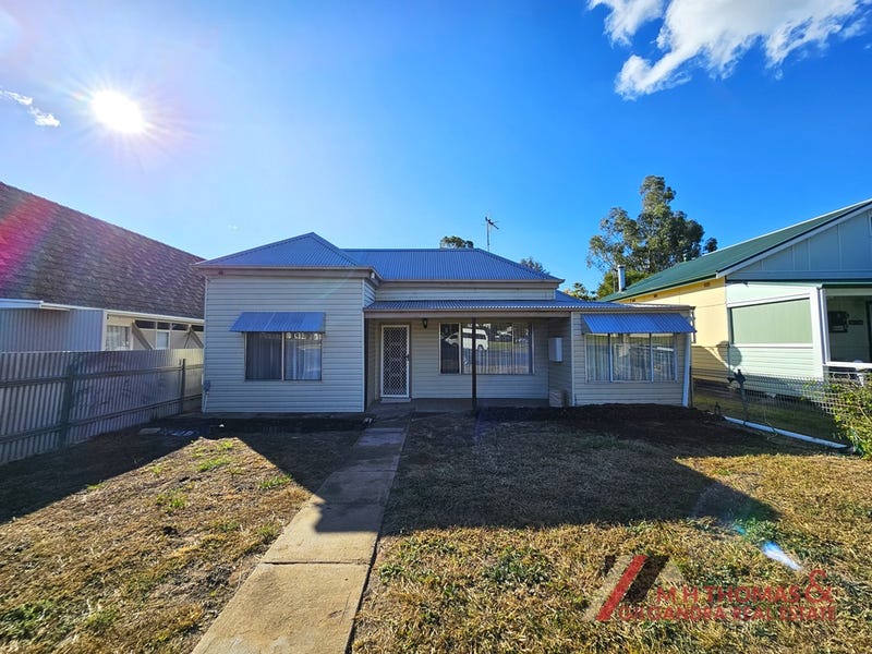 92 Warren Road, Gilgandra, NSW 2827 House for Sale