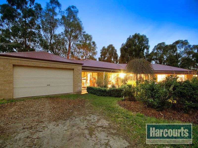 17 Doran Road, Bunyip, VIC 3815