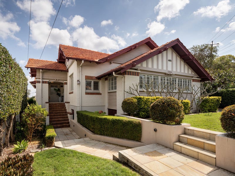 68 Virginia Avenue, Hawthorne, QLD 4171