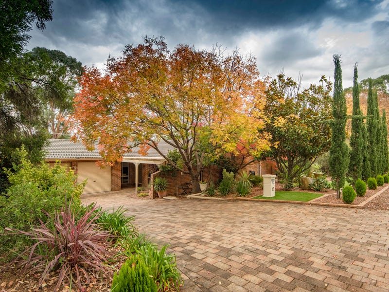 72 Costello Circuit, Calwell, ACT 2905 House for Sale