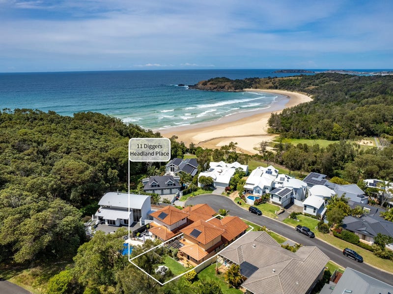 11 Diggers Headland Place, Coffs Harbour, NSW 2450