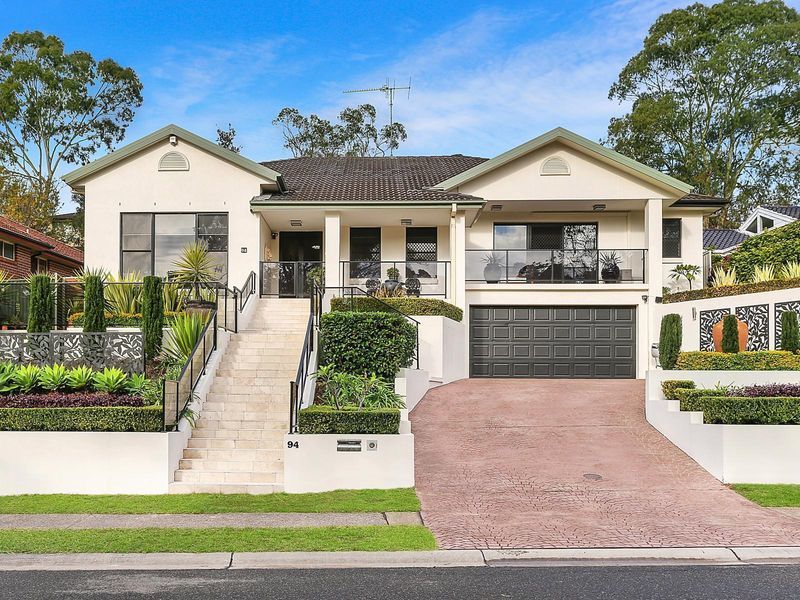 94 Beaumaris Drive, Menai, NSW 2234