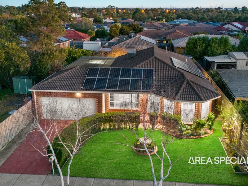 Houses for Sale in Cranbourne North, VIC 3977 (+1 location) Pg. 6