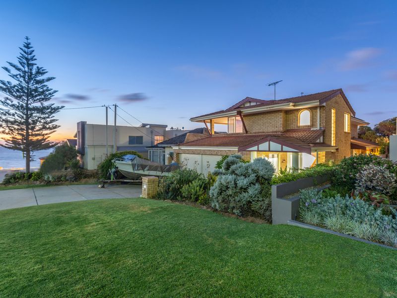 17 Bailey Street, Trigg, WA 6029 Property Details