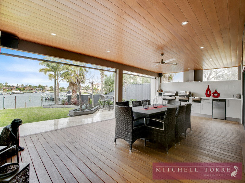8 Ocean Reef Drive, Patterson Lakes, VIC 3197