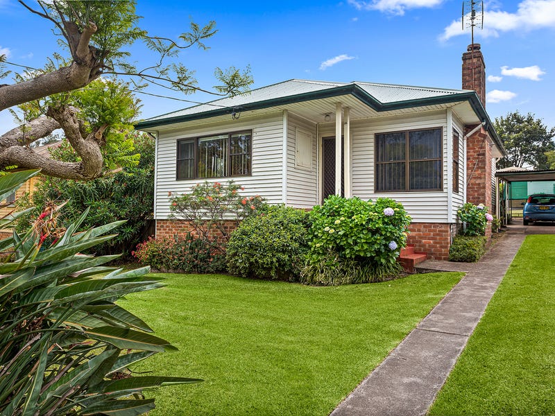 366 Gladstone Avenue, Mount Saint Thomas, NSW 2500
