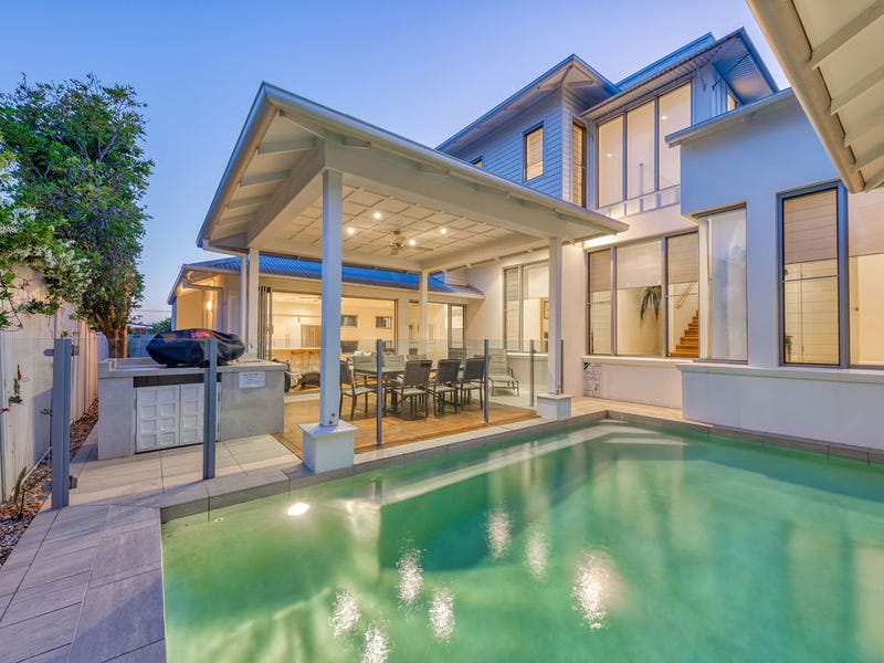 31 Meta Street, Mooloolaba, QLD 4557