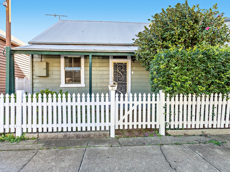 31 Victoria Street, Carrington, NSW 2294
