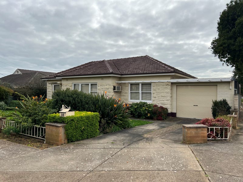 18 Elizabeth Street, Blair Athol, SA 5084