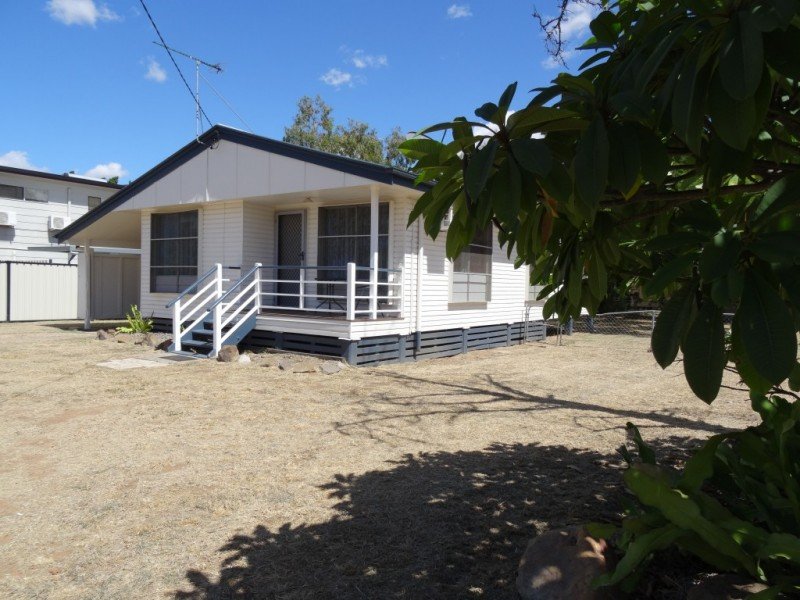 6 Long Street, Blackwater, Qld 4717