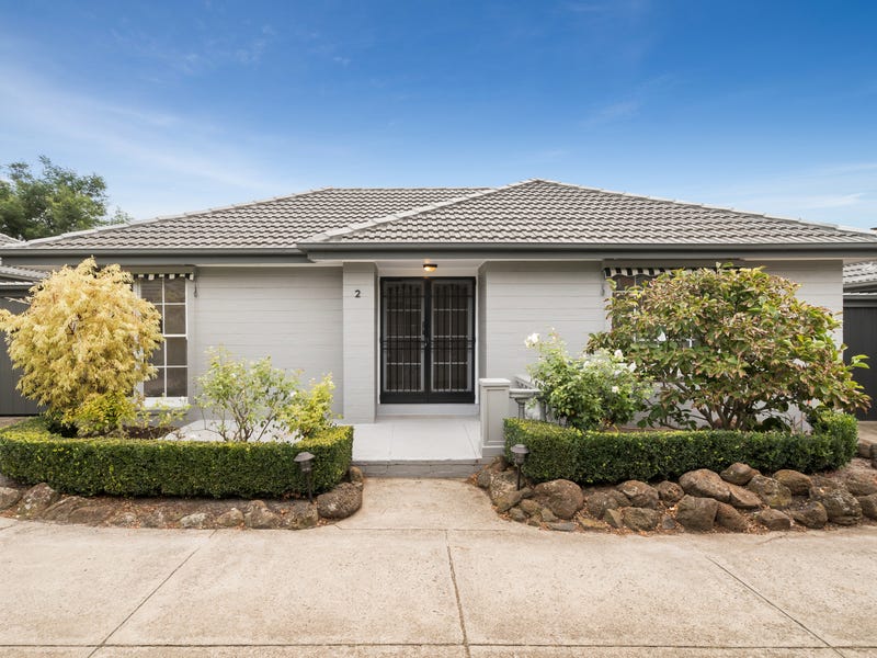 2/3335 Linacre Road, Hampton, VIC 3188