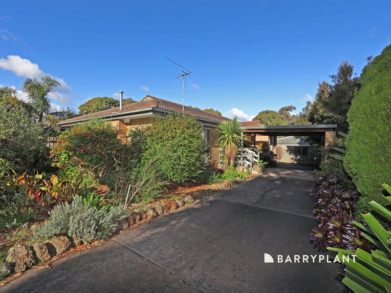 18 Carol Street, Scoresby, Vic 3179 - Property Details